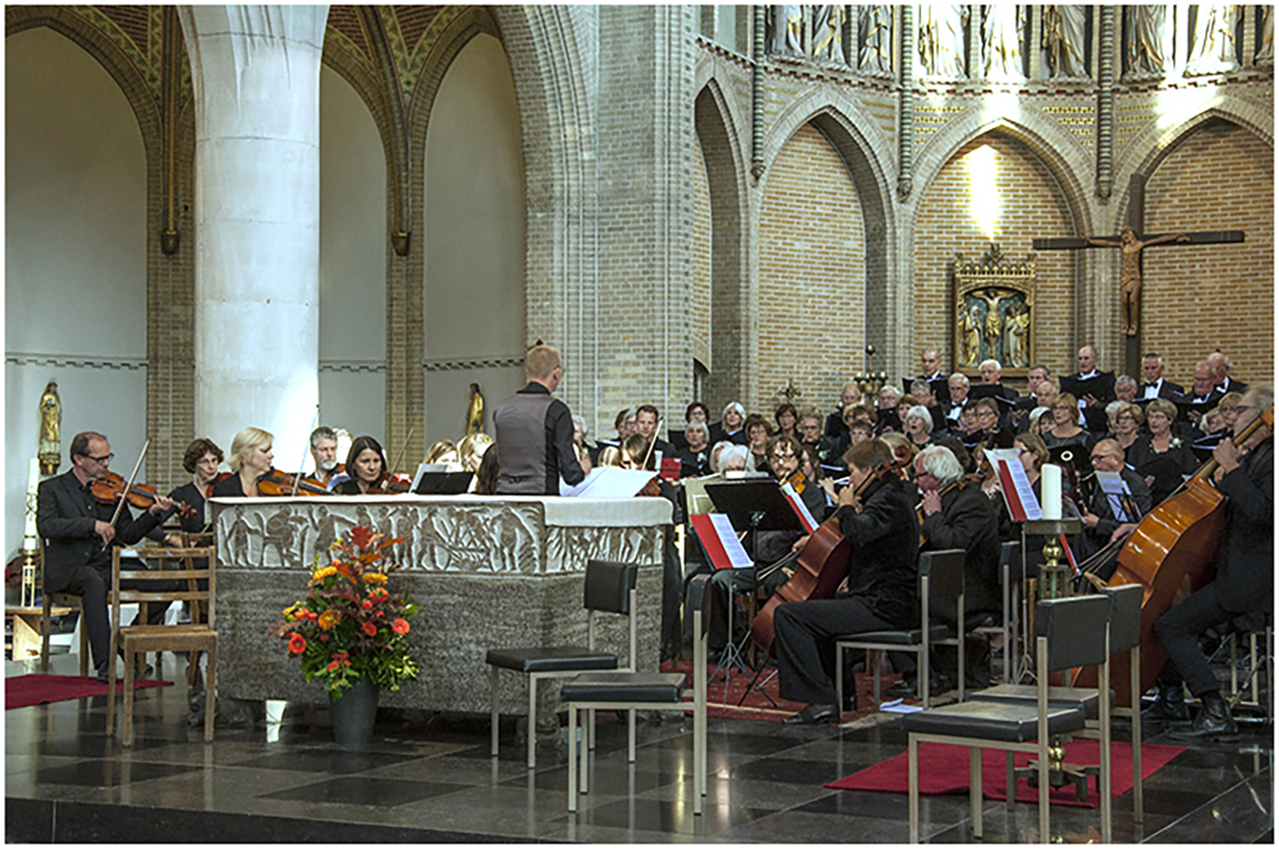 Concert AmbiCiuS 2015 Kerk Bavel Met Symphonisch Ensemble Breda, Dirigent Niels Loose Handel:
          Utrechter Te Deum enz. Mozart:....